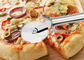 反錆のHandhold専門のケーキおよびピザ チーズ車輪ピザ切断の車輪