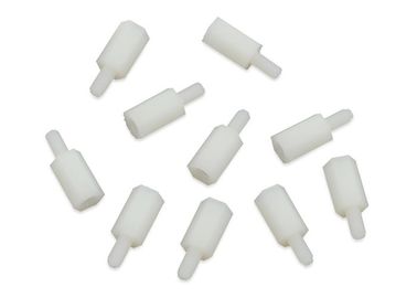 習慣ASEの電子ハードウェア0.125" L 1/4"直径の男性-男性の六角形のスタンドオフ